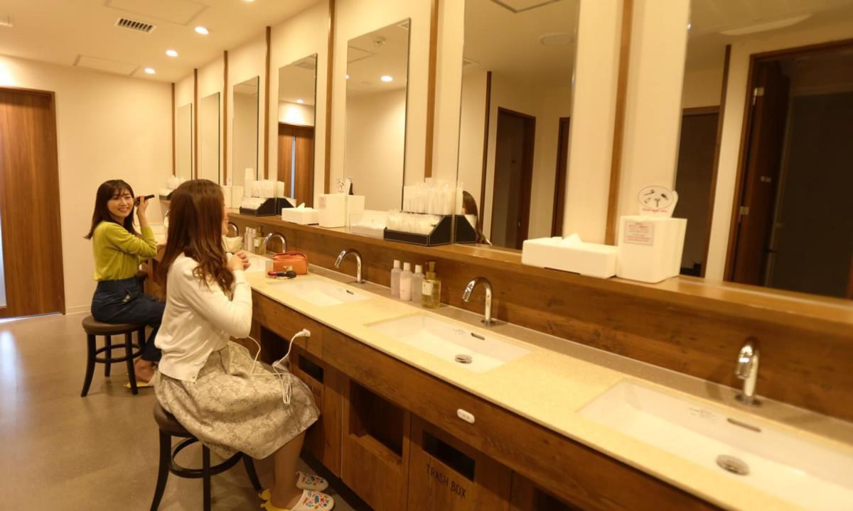 Cabin Inn Kyoto Sanjo Kawaramachi Экстерьер фото